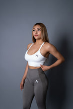 Cargar imagen en el visor de la galería, Crop-Top-Deportivo-Para-Mujer-Push-Up-Sport-blanco
